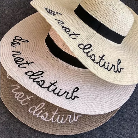 Do Not Disturb Floppy Beach Hat - Picture 4 of 8